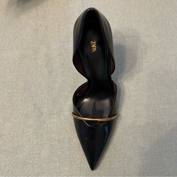 Zara Black Pointed Toe Heels - Picture 4 of 16